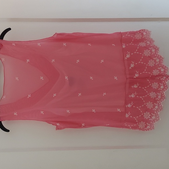 Blouse - Picture 2 of 3